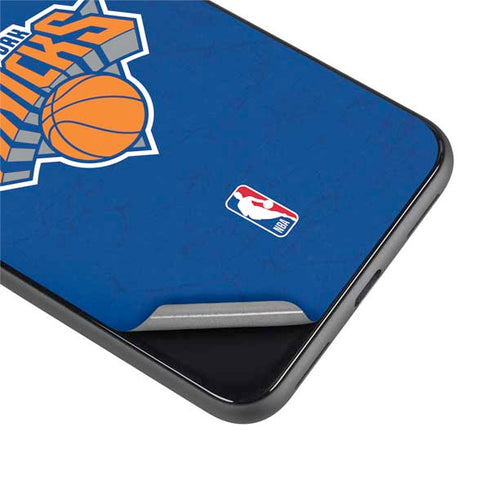 NBA New York Knicks Distressed Google Pixel 4 XL Skin